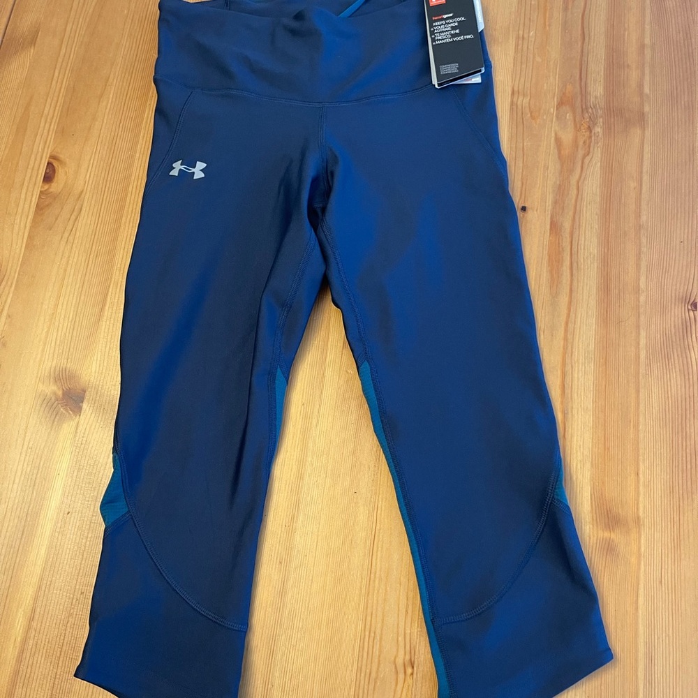 Navy under armour leggings size medium